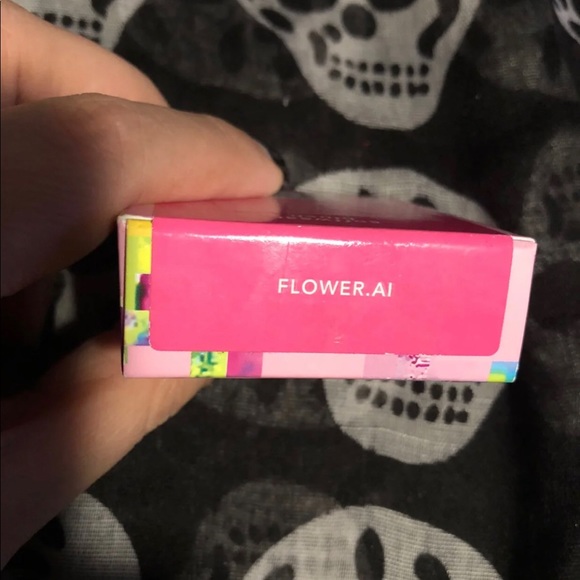 Lime Crime Softwear Blush in Flower.AI - Picture 3 of 8